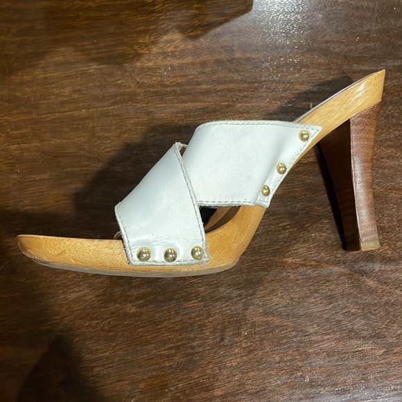 Open Toe Heeled Sandals - Picture 4 of 4